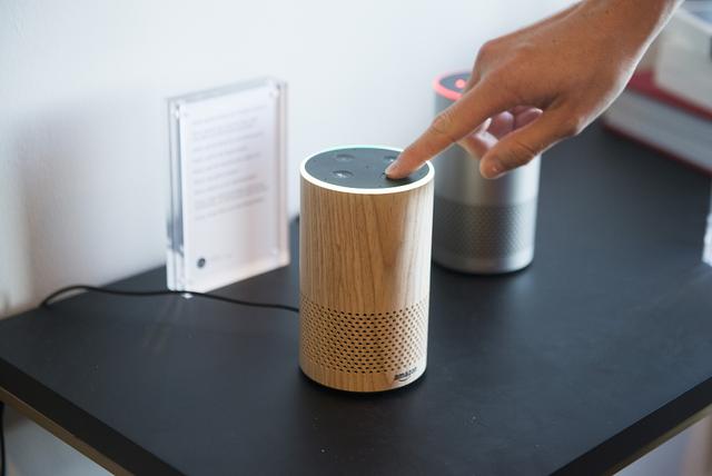 Smart Speakers are NO Longer Smart Speakers in 2022